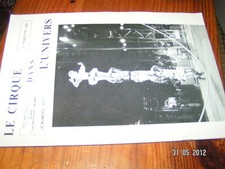 Le Cirque dans L'Univers