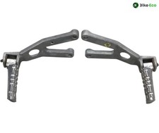 Platine et repose pieds