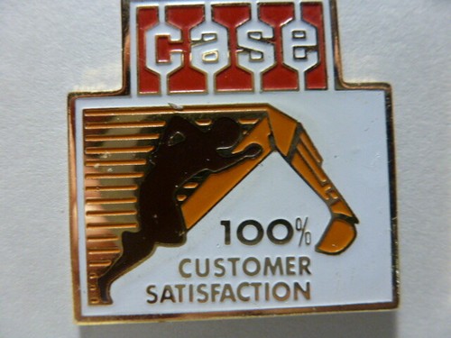 Pin tractor case - pin's, 2