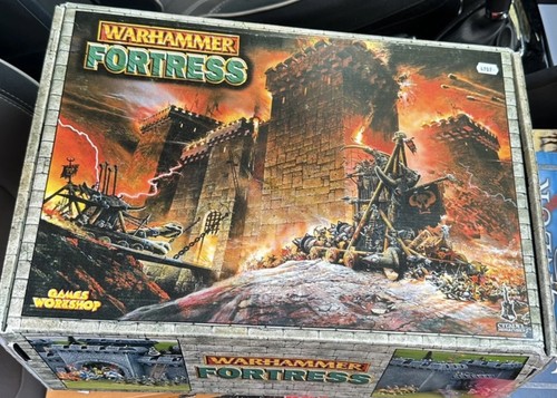 Warhammer fortress games - fortress,