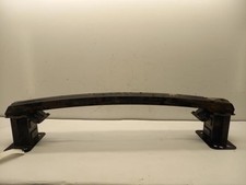 Renfort pare choc avant