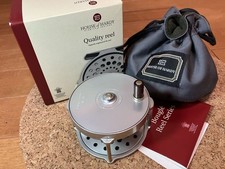 Moulinet de pêche à la