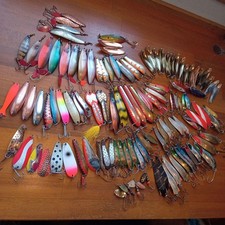 Lot de 114 cuillères anciennes, ABU Toby, Bete, Salamander, Lunker