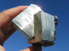 Minéraux Lucentissima Pyrite Cubique, Pérou