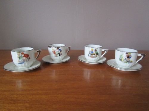 Tasses sous - &,
