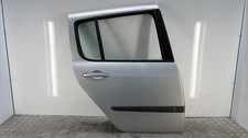 Porte arriere droit RENAULT MODUS PHASE 1 821003585R