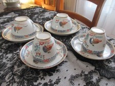 4 anciennes tasses porcelaine