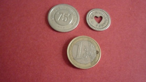 Lot jetons pour la - jetons,