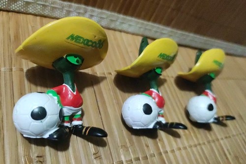 Lot mascottes coupe du - 10,