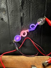 Instrument scientifique - Tube de Geissler - 1.3 - Longueur 17 cm