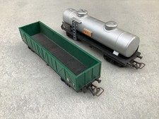 Lot D'1 wagon citerne SHELL et d'1 wagon tombereau fabrication JOUEF au HO