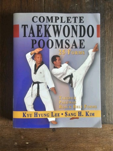 Complete taekwondo poomsae - complete, 25