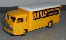 DINKY TOYS SIMCA CARGO BAILLY version atlas