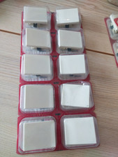 1 mecanisme interrupteur  galion blanc legrand ref 83100       Piece