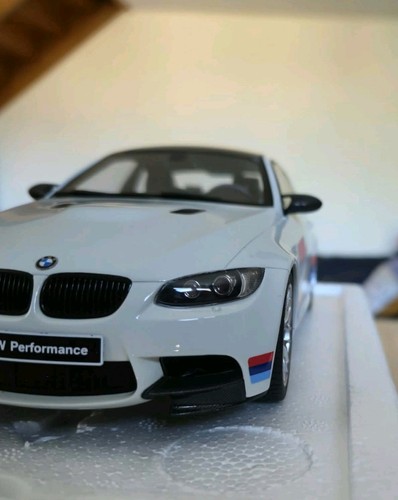 Bmw e92 white coupe - e92,