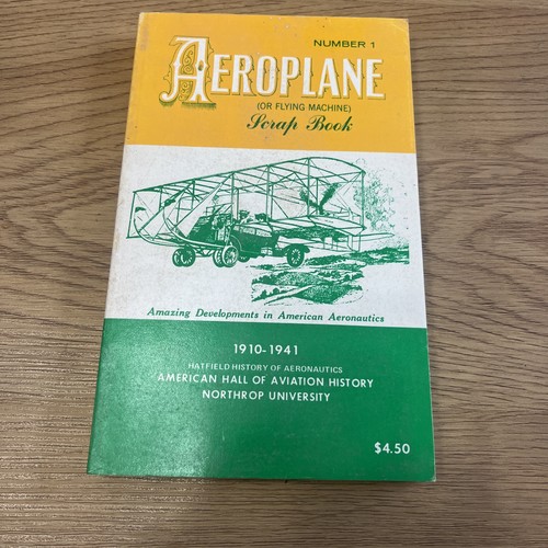 Aeroplane - flying, machine)