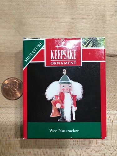 Hallmark keepsake christmas - keepsake,