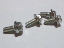 NOS 4 vis  carter de vélo cyclo cyclomoteur ancien