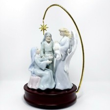 Porcelain Collectible Figurine Nativity Music Box by Christmas Around the World