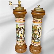 Capodimonte Set of 2wood and porcelain Salt Shaker and Pepper Grinder 1970 Italy