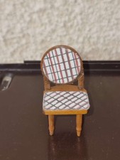 Chaise En Bois  Pour Vitrine miniature Maison de poupée, Diorama 1:12