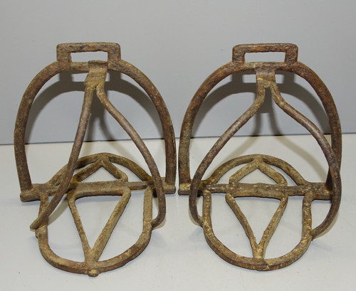Belle paire etriers de - -belle, d'etriers
