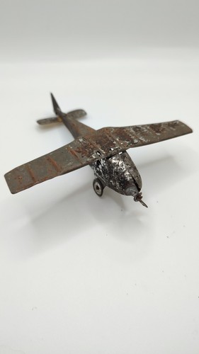 Ancien jouet avion tôle - ancien,