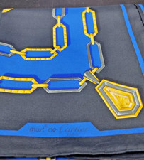 Foulard en soie must de