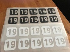 NUMERO 19 - 10 PATCHS FLOCAGES