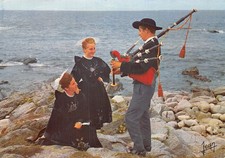 56 LORIENT COSTUMES ET COIFFES