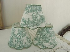 Abat-jour festonné toile de jouy  verte "Scènes champêtres"  13 / 14cm