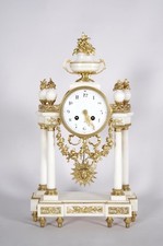 Pendule style Louis XVI