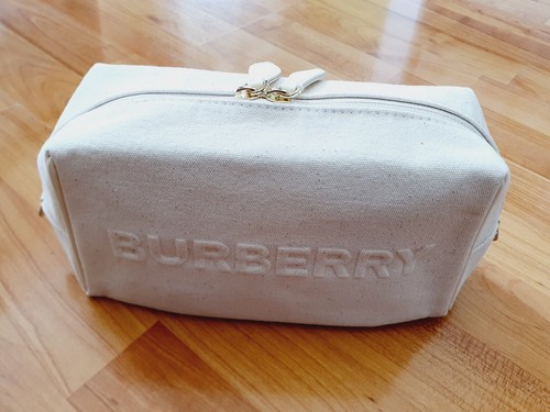 Nouveau trousse toilette - de,