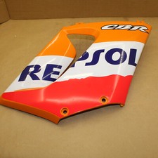 ECOPE / FLANC DE CARENAGE DROIT HONDA CBR 125 2005 / 2006 REPSOL 64330-KTY-950ZA