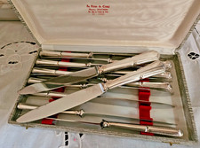 COFFRET 12 COUTEAUX  CONTOUR MANCHE PERLES GUIRLANDES EN METAL ARGENTE PLATIL