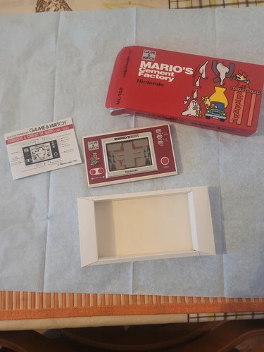 Nintendo game watch mario - nintendo,