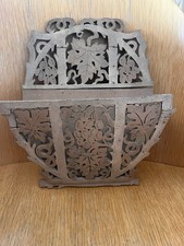 ANCIENNE ETAGERE PORTE LETTRE