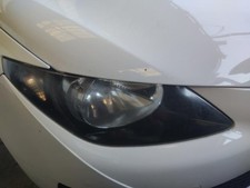 Optique avant principal droit