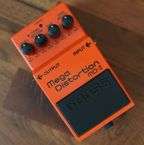 Boss mega distortion - mega,