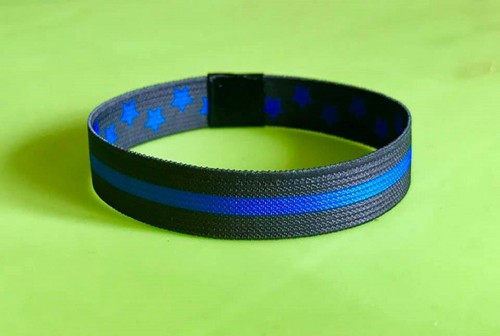 Reversible thin blue - thin, line