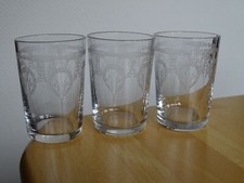 SAINT LOUIS 3 ANCIENS VERRES A APERITIF GOBELET CRISTAL MODELE NOEL ht 6,5 cm