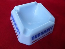 ancien cendrier DUBONNET QUINQUINA cigarettes en céramique tres bon état