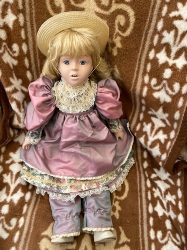 Poupee porcelaine daphne - poupee, en