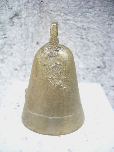 Cloche ancienne bronze 4 - ancienne,