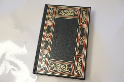 Livre occasion la guerre - :,
