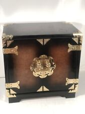 Vintage Asiatique Armoire Affichage Orné Or Accent Bijoux Box Table Échantillon