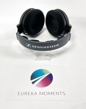 Casque noir dynamique