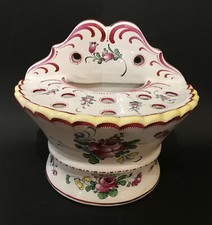 LES ISLETTES, Importante