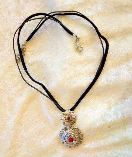 Collier argente strass rouge - argente,