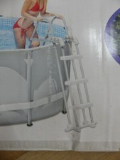 Echelle de piscine Double Intex 107cm (Occasion)